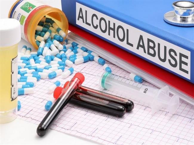 Researchers develop dual drug therapy to treat alcohol use disorder